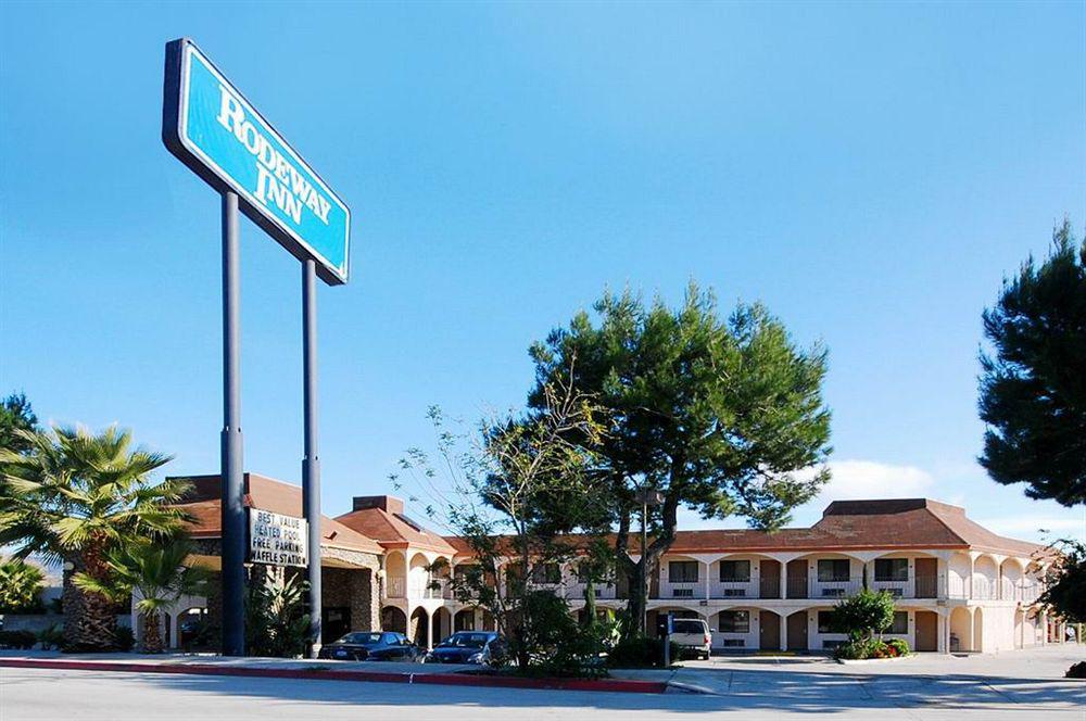 Rodeway Inn Magic Mountain Area Castaic Exteriér fotografie