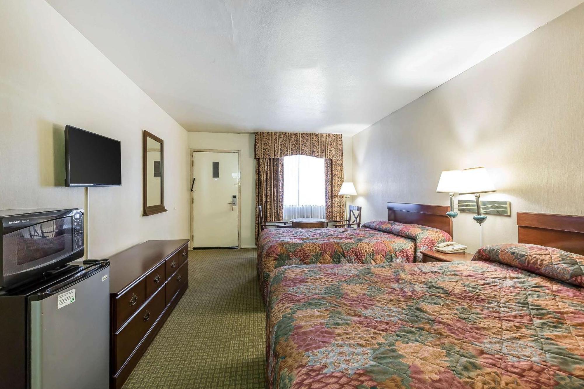 Rodeway Inn Magic Mountain Area Castaic Exteriér fotografie